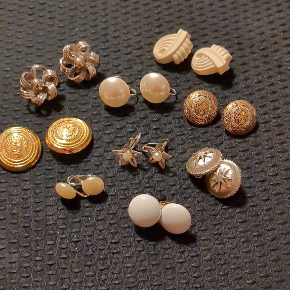 Chic CLIP Earring Collection - Gold, Silver, Cream